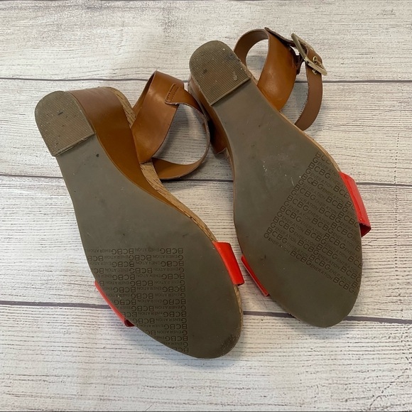BCBGeneration Blaise Wedge Sandal - Picture 4 of 8